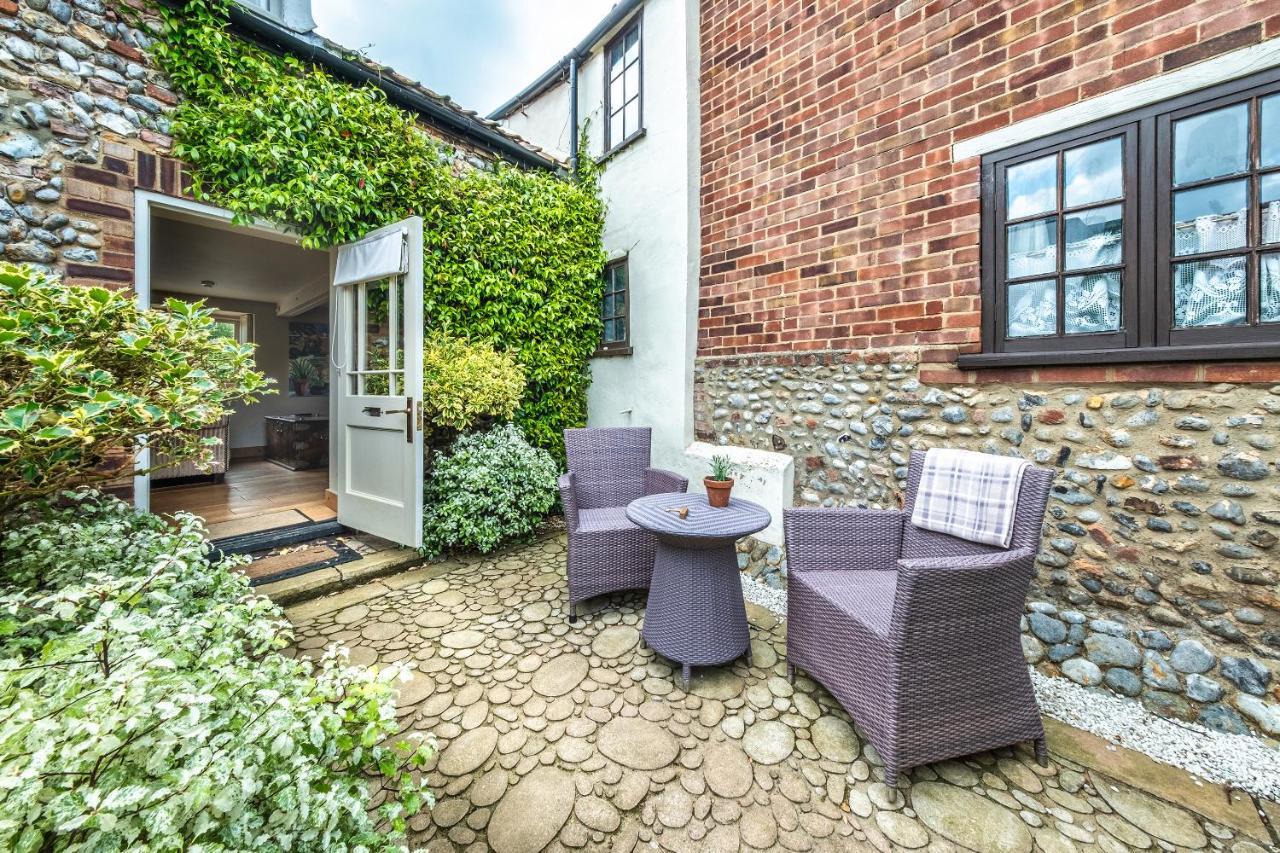 Wiveton Bell Hotel Blakeney  Exterior foto
